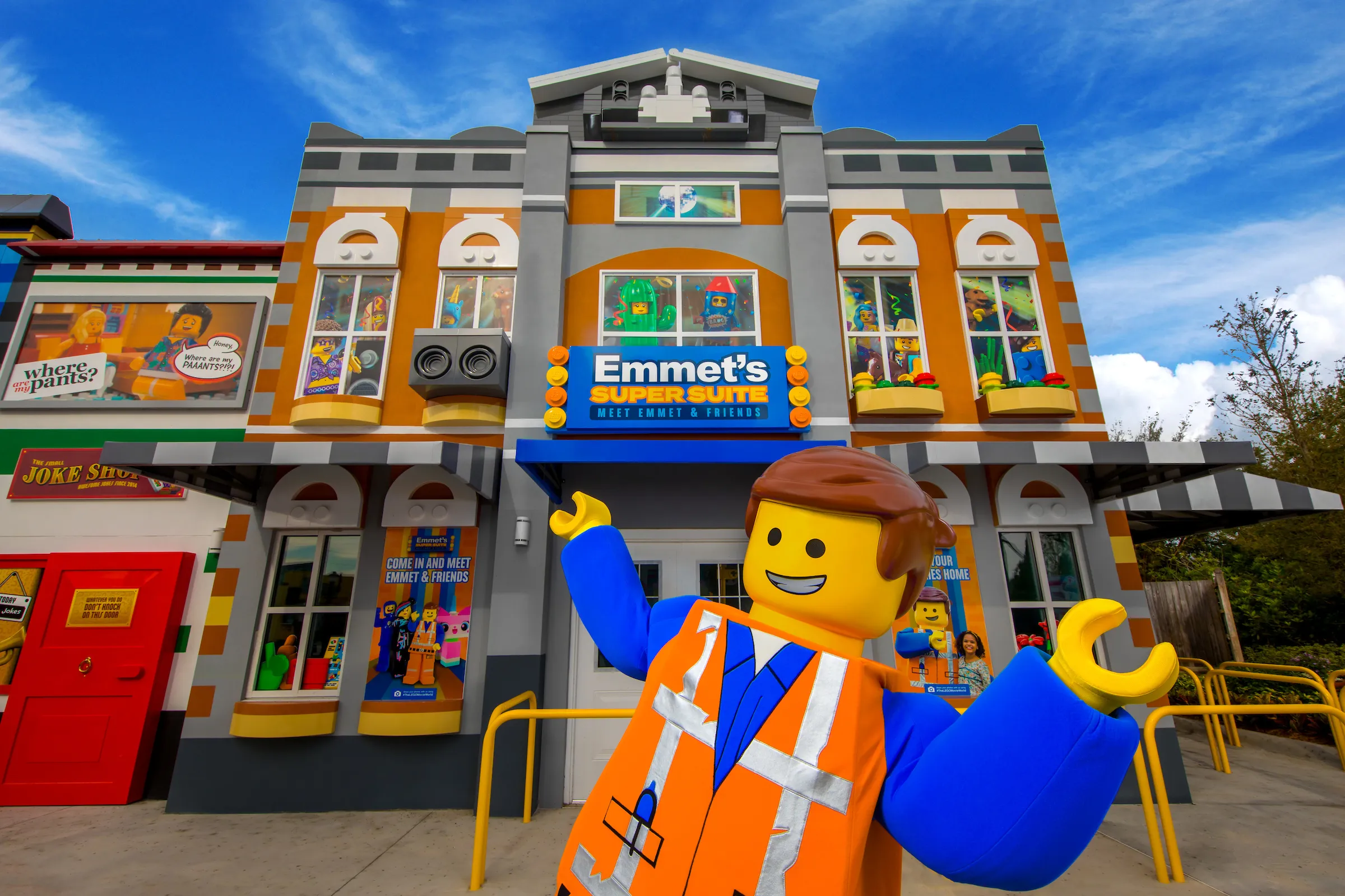 Emmet in front of Emmet's Super Suite