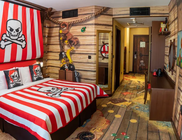 Legoland Hotel Room Interior Pirates 12